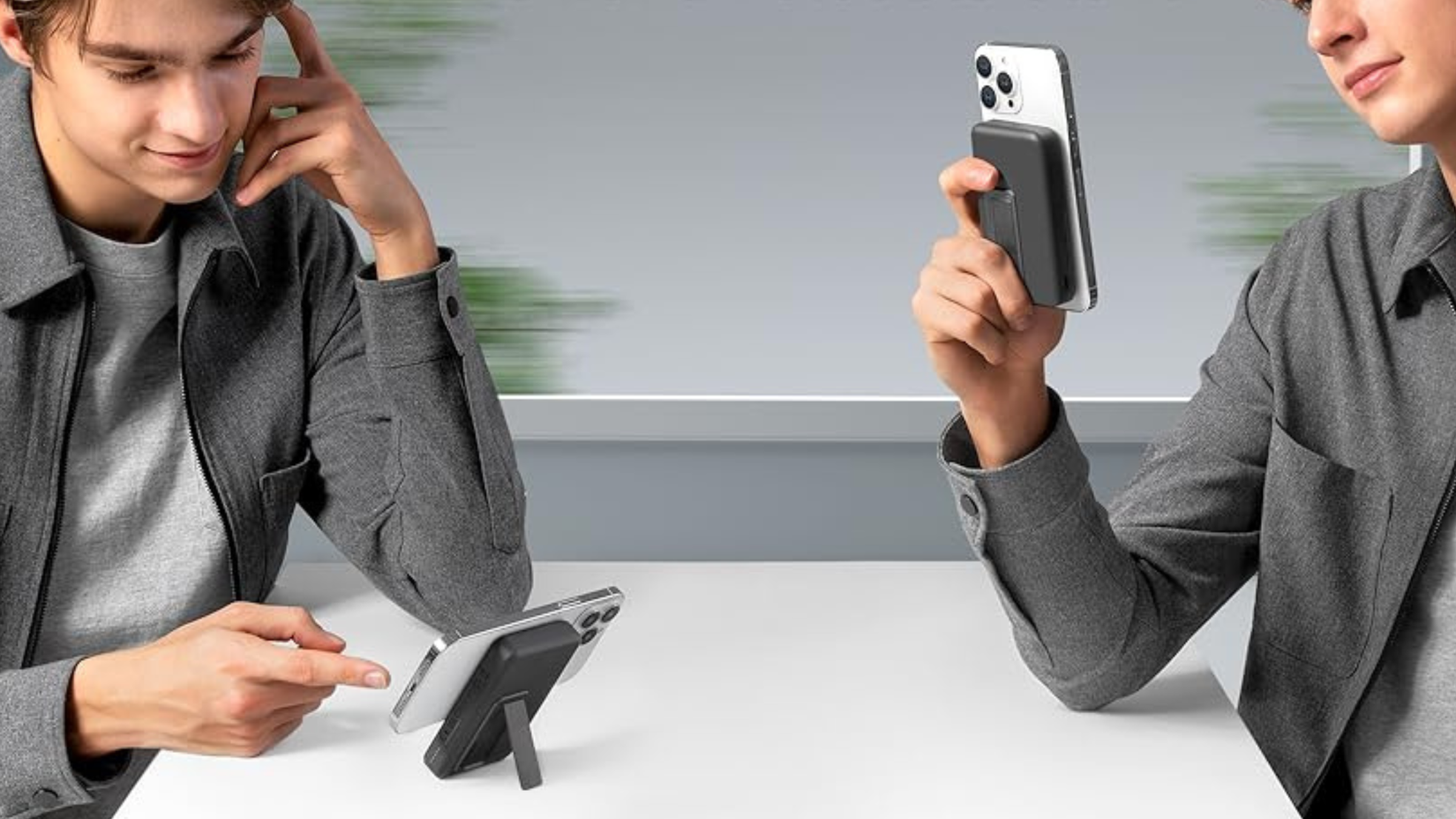 Person using Anker 633 Magnetic Battery