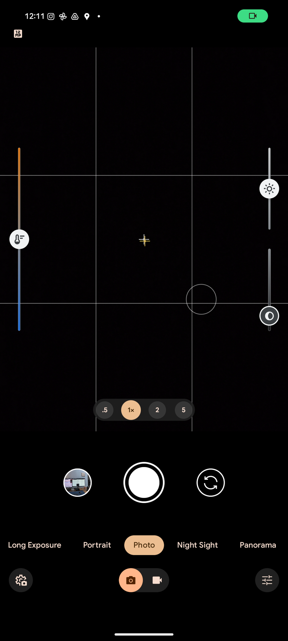 Quick Controls in Pixel Camera