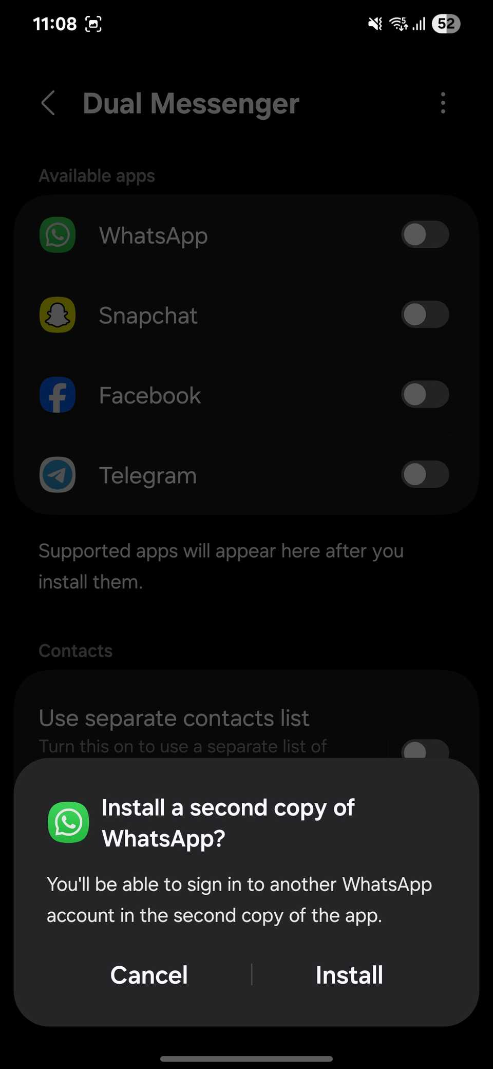 Dual Messenger setup screen on Samsung showing available apps like WhatsApp, Snapchat and more