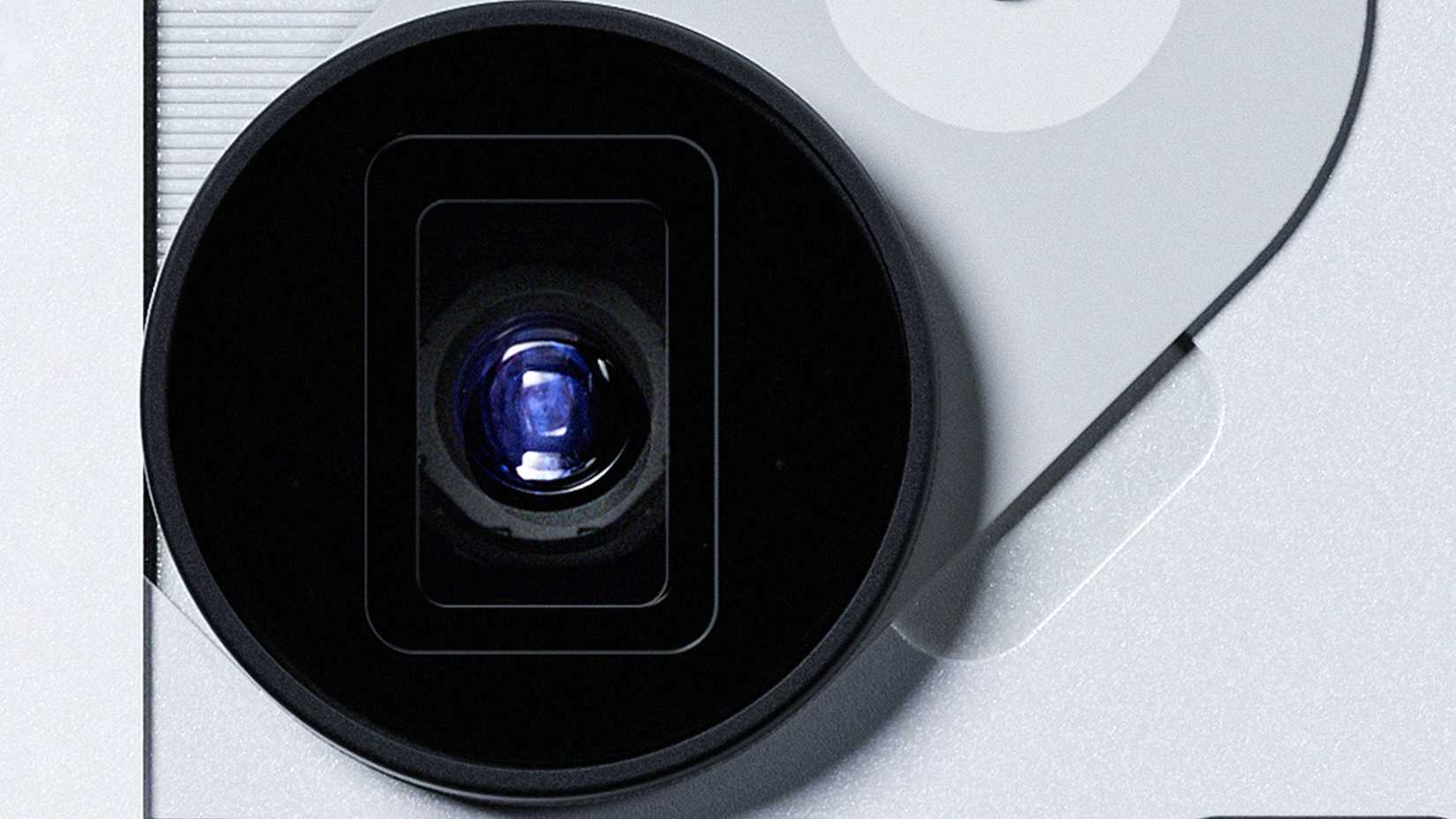 Um close da lente do periscópio do Nothing Phone 3.
