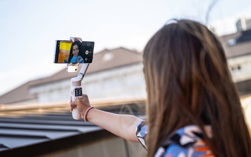 Hohem iSteady V3 Ultra selfie video
