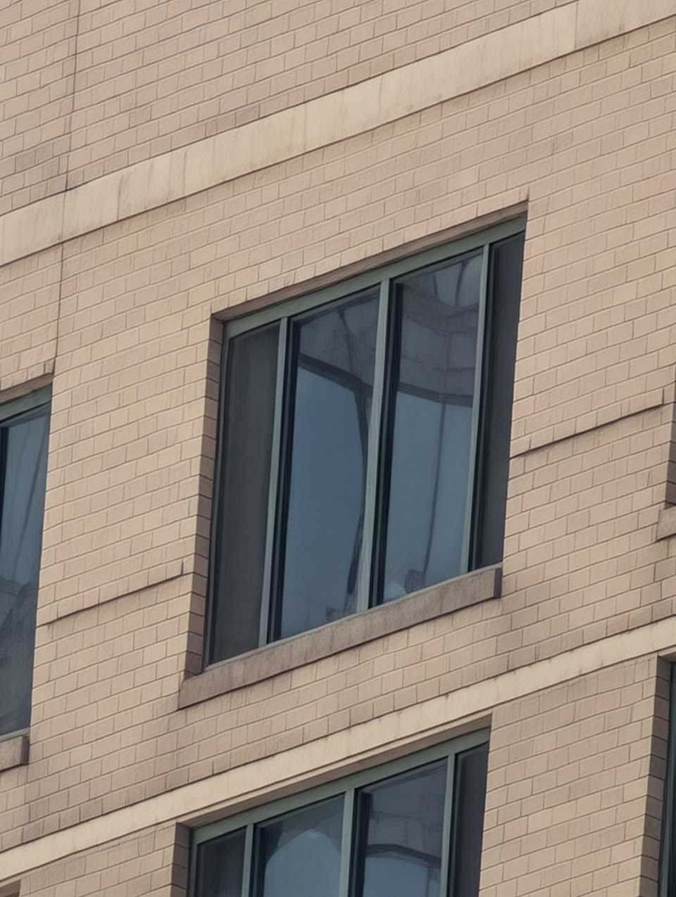 A photo of a building in downtown Chicago with the Pixel 10 Pro at 100x zoom.
