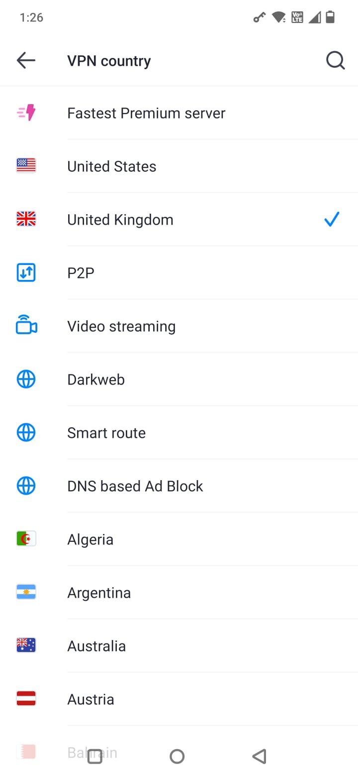 Screenshot showing the VPN country settings in Aloha browser