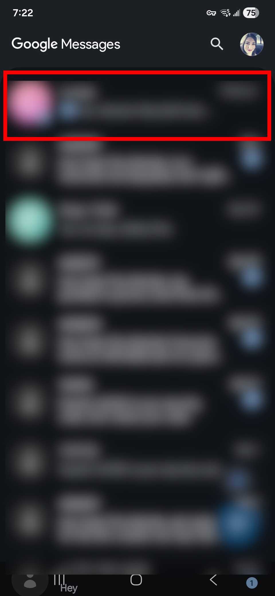 Selecting a conversation in Google Messages on Android 16/One UI 8