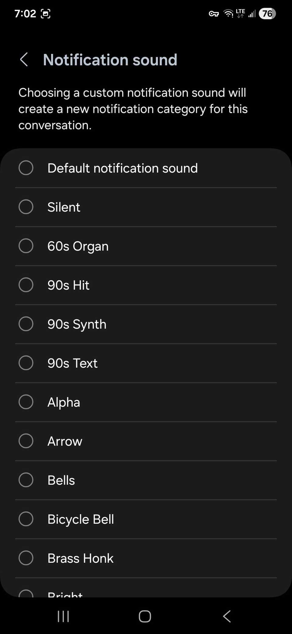 A list of Notification sound to choose for a contact in Samsung Messages