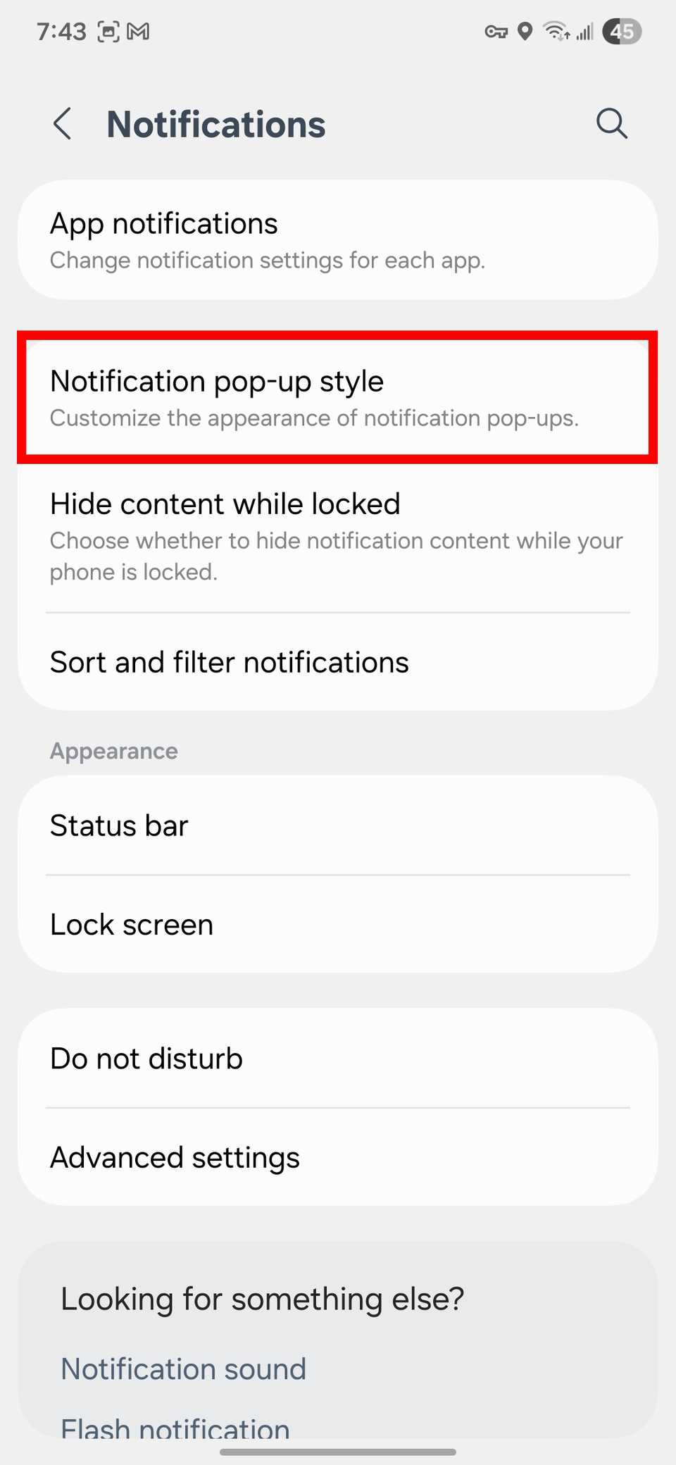 مخطط مستطيل أحمر يسلط الضوء على نمط الإشعارات المنبثقة في إعدادات الإشعارات على One UI 8