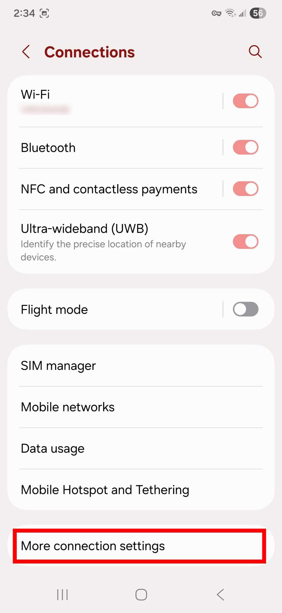 كيفية منع الإعلانات على هاتفك أو جهازك اللوحي الذي يعمل بنظام Android 19 مخطط مستطيل أحمر يسلط الضوء على المزيد من إعدادات الاتصال في الاتصالات