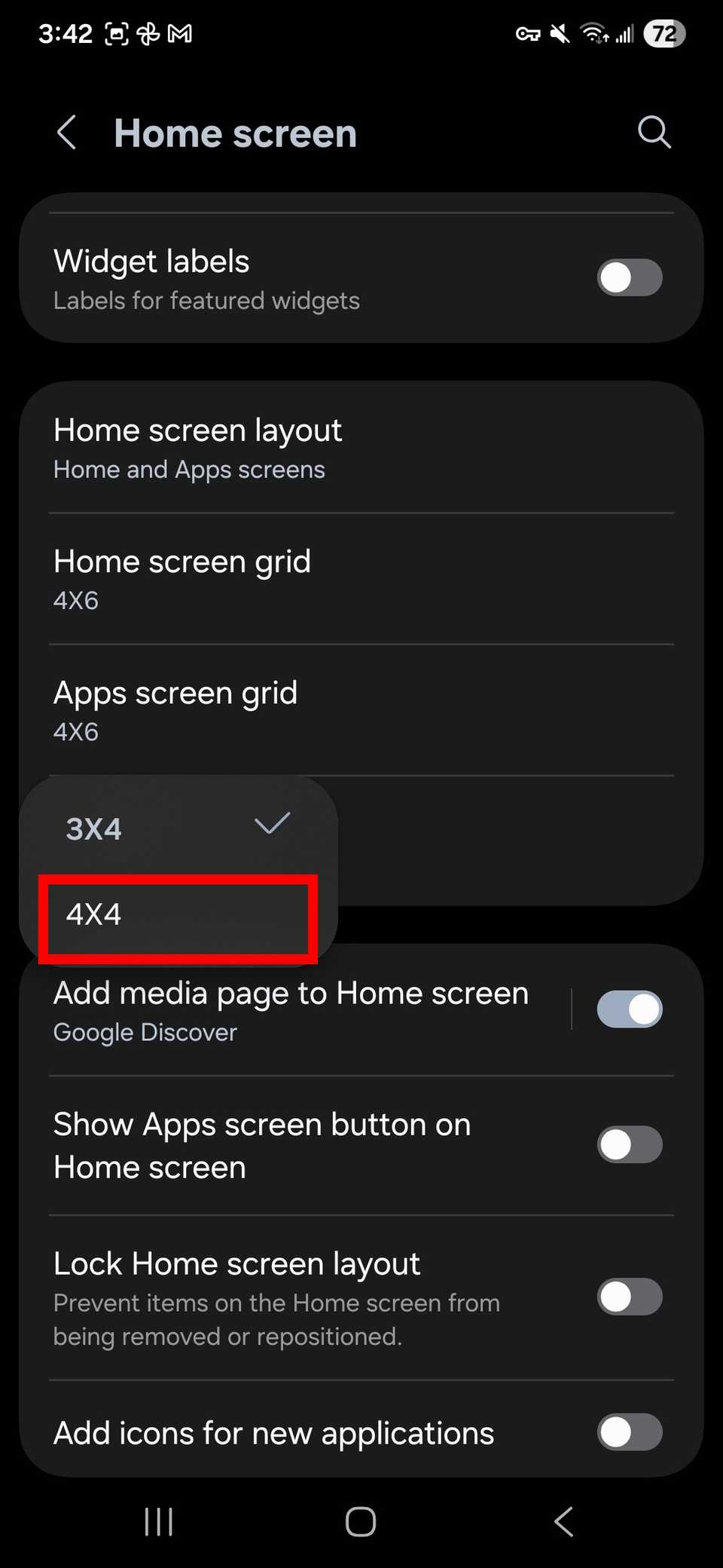 مخطط مستطيل أحمر يبرز 4x4 في القائمة المنسدلة في إعدادات الشاشة الرئيسية على One UI 8