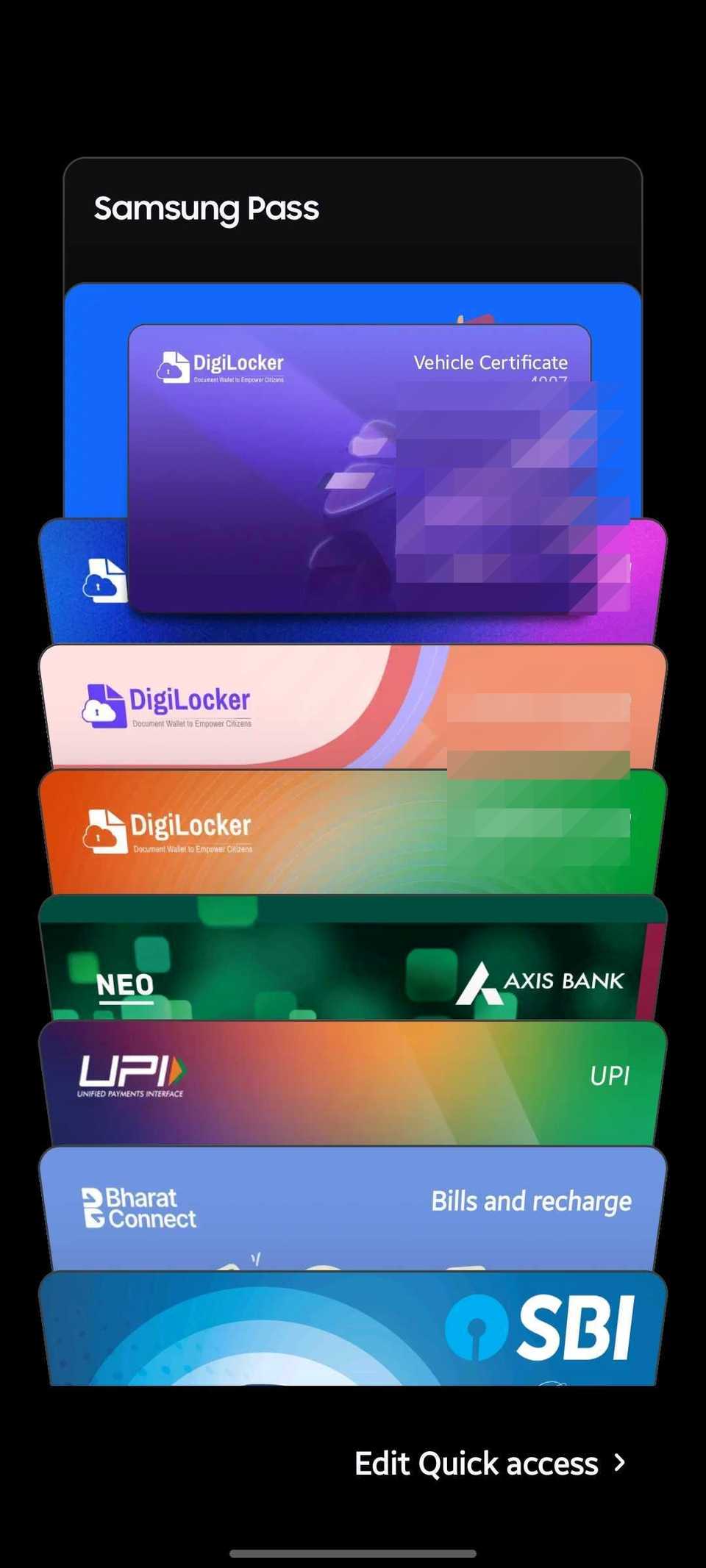 5 مهام يومية أصبحت أكثر بساطة الآن بعد أن أصبحت هويتي موجودة في Samsung Wallet 2 لقطة شاشة توضح العرض المكدس لمحفظة Samsung Wallet