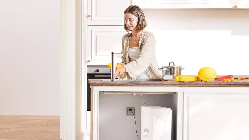 waterdrop x12 with woman at a sink