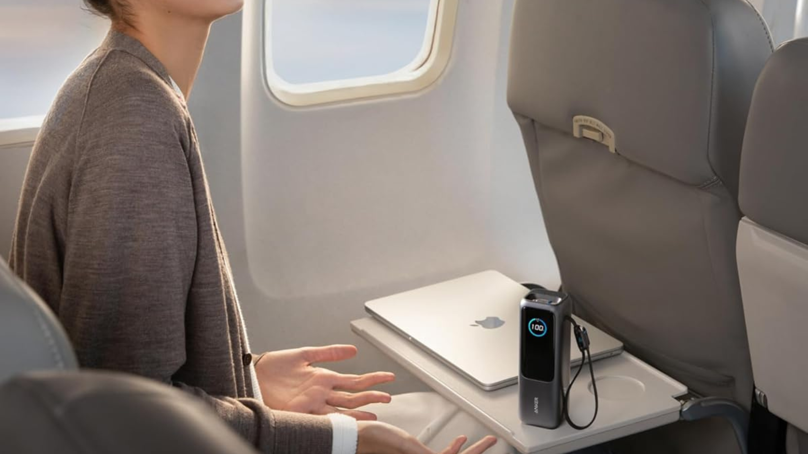Anker Laptop Power Bank in volo