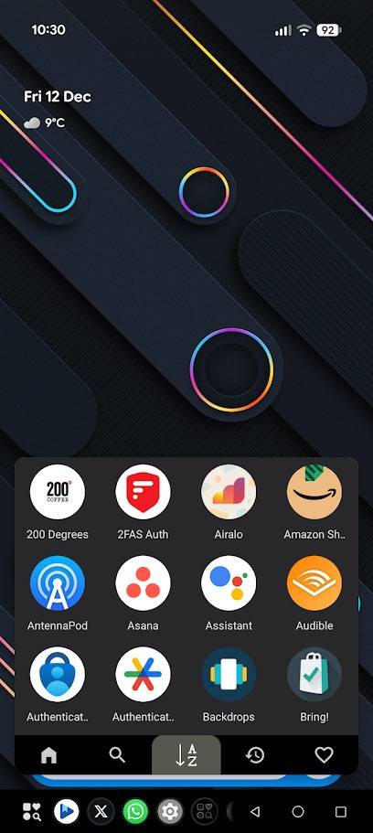 android home screen with taskbar