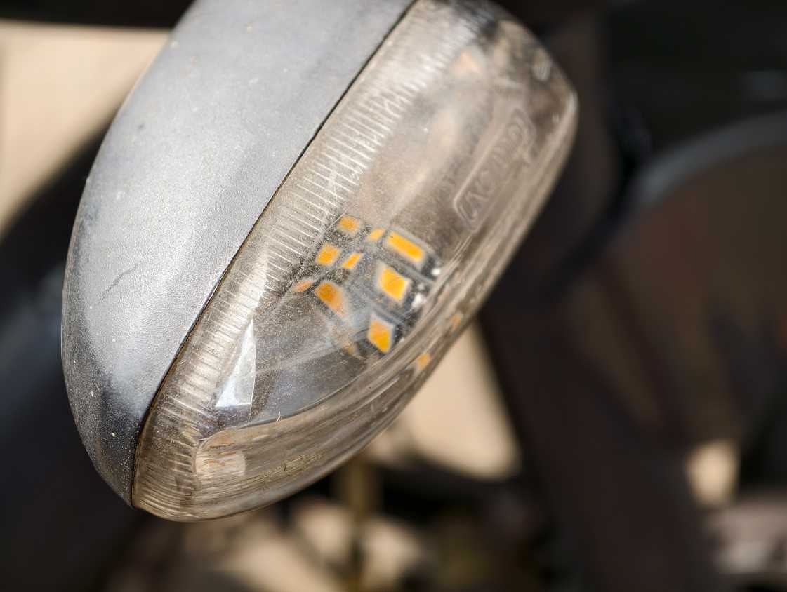 Telemacro sample shot of a bike's LED indicator taken from Vivo X300 Pro