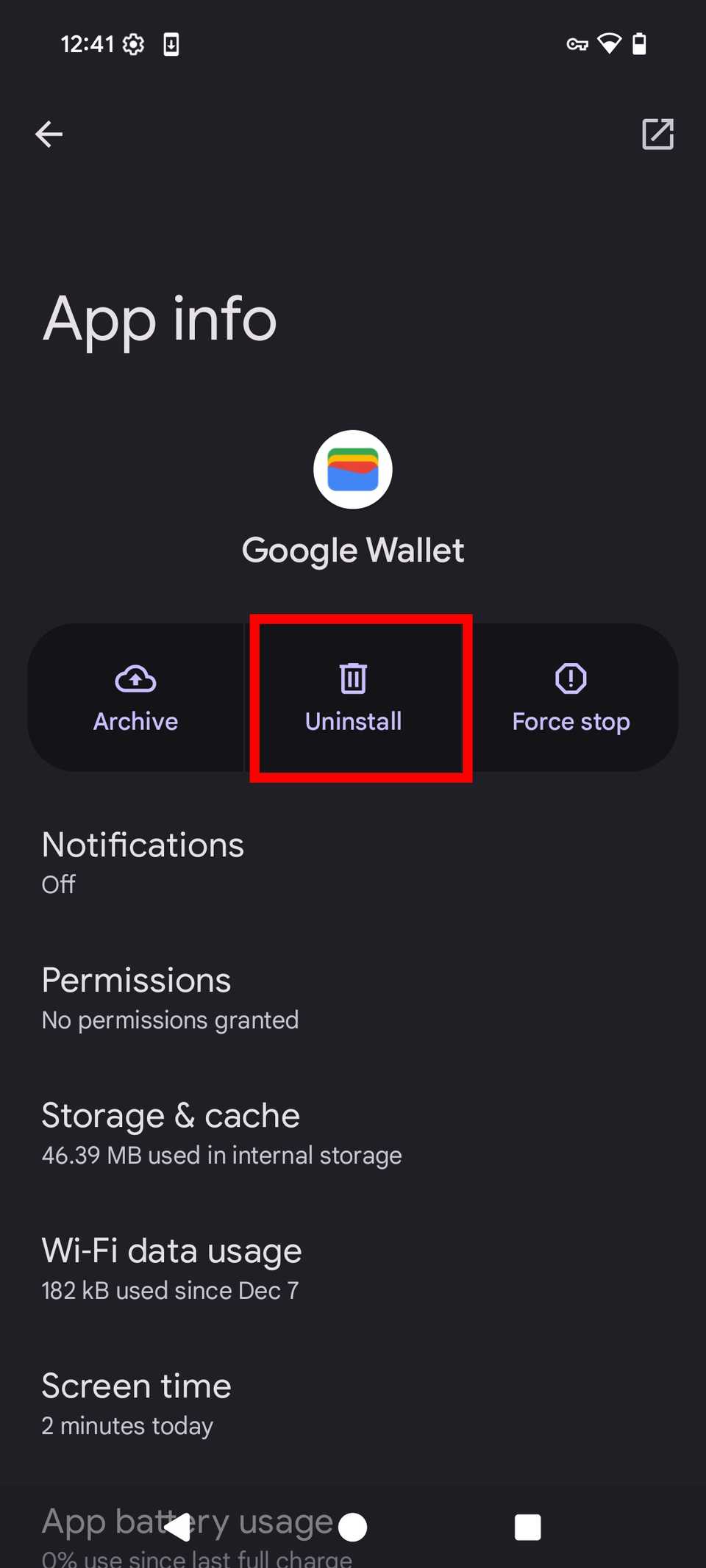 Contorno del rettangolo rosso che evidenzia il pulsante Disinstalla nella pagina dell'app Google Wallet