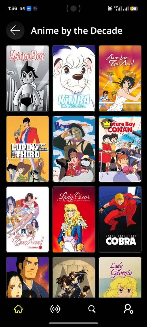 Visualizzazione a griglia di diversi titoli di anime sull'app RetroCrush