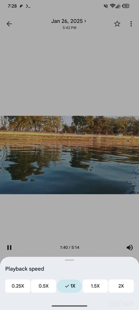 Screenshot che mostra l'opzione di velocità di riproduzione di Google Foto