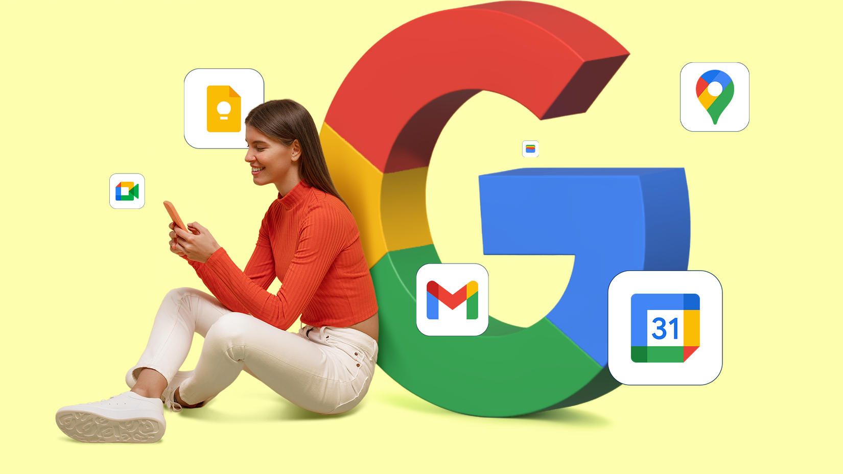 Mulher sorridente usando um smartphone encostada em um grande logotipo do Google cercado por vários ícones de aplicativos do Google