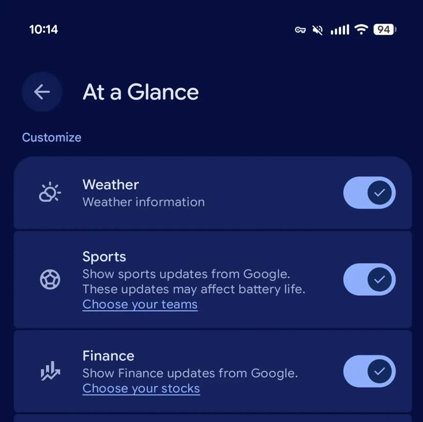 Uno screenshot che evidenzia la schermata di personalizzazione del widget At a Glance di Pixel Launcher.