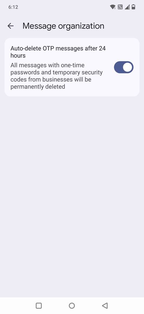 Screenshot che mostra l'attivazione/disattivazione dell'eliminazione automatica in Google Messaggi