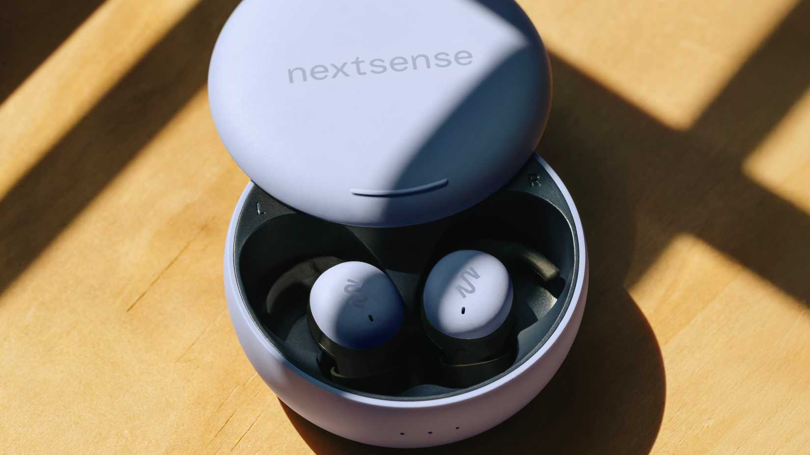 Un'immagine promozionale degli Smarbuds NextSense