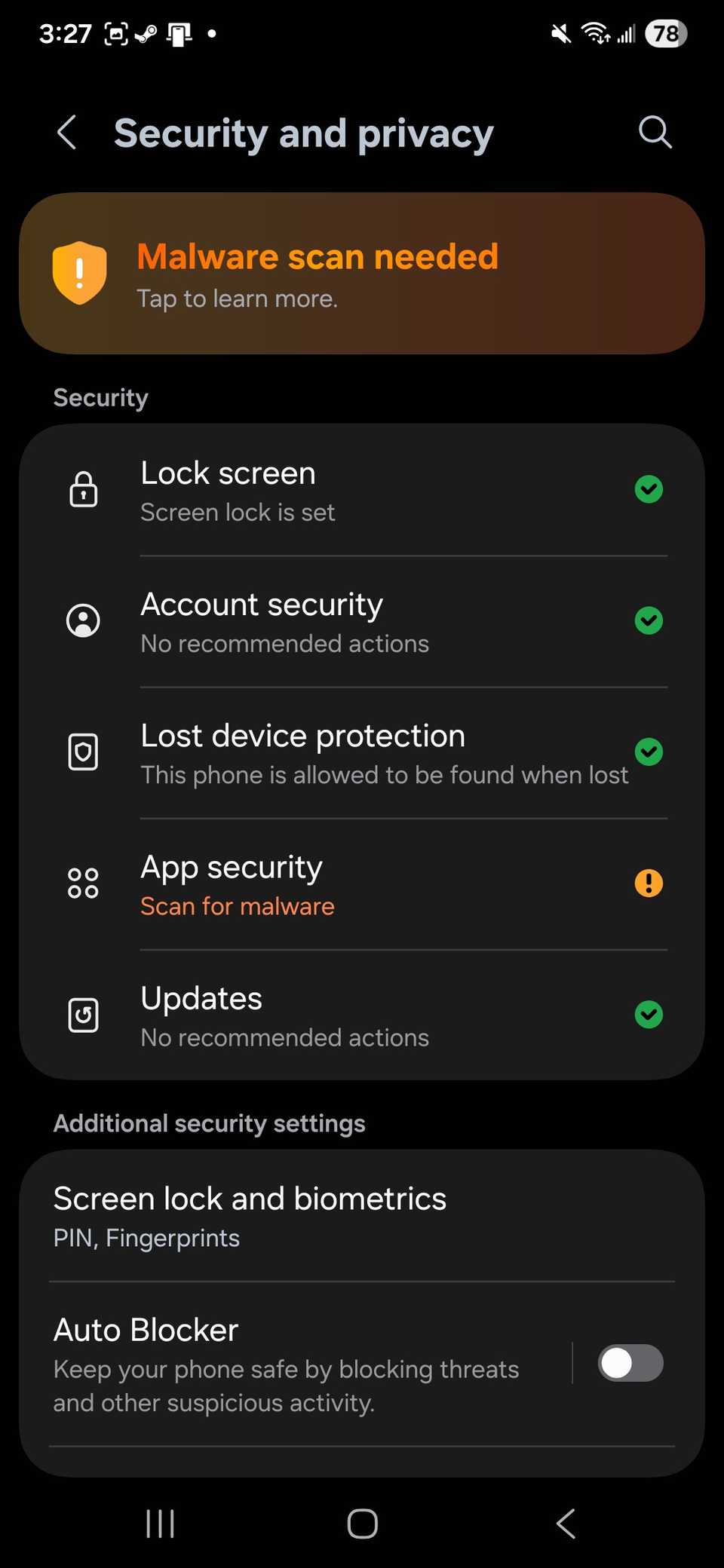 Notifica di protezione malware Samsung in alto in Sicurezza e privacy su un dispositivo Galaxy