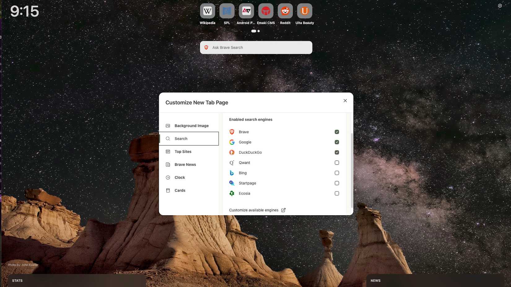 Uma captura de tela do Brave Browser mostrando um menu suspenso com suas opções de pesquisa, incluindo Brave, Google e DuckDuckGo