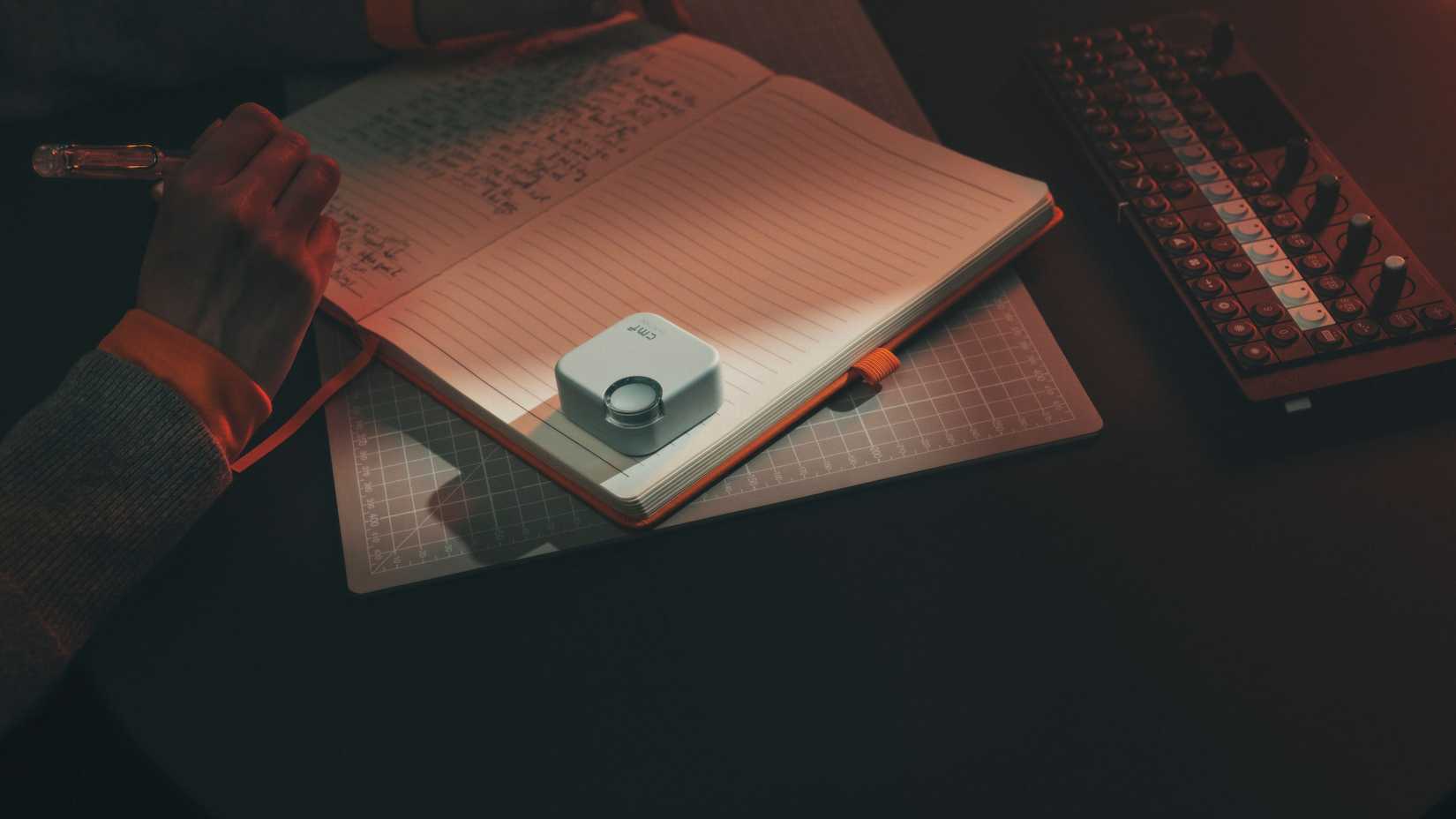 CMF Buds 2 no notebook