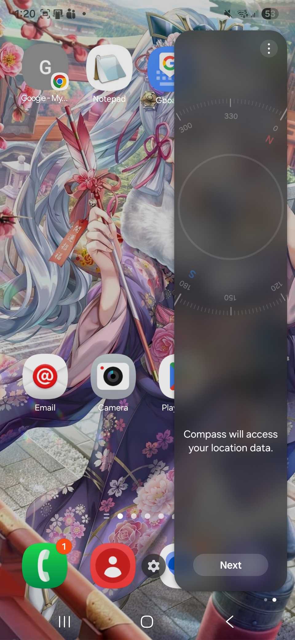 The compass tool in the Edge Panel display on a Samsung Galaxy S25+ device