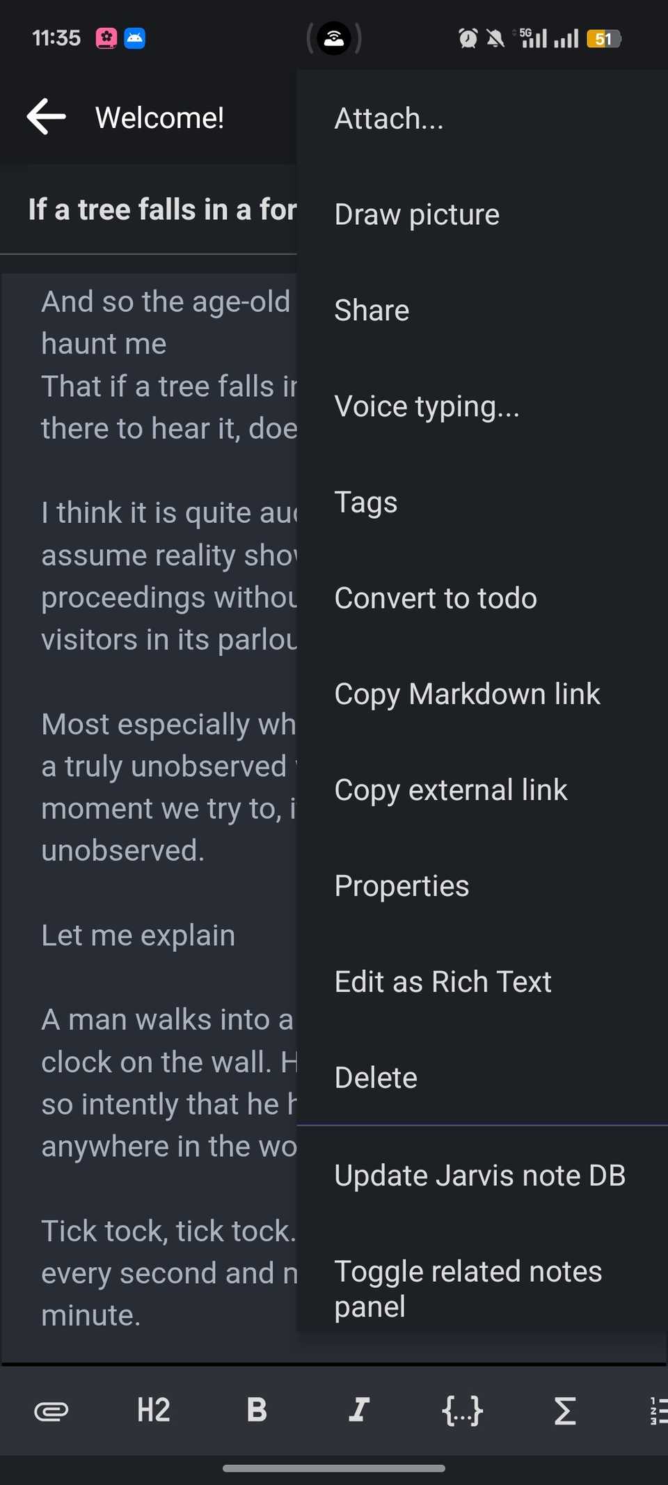 Menu da barra lateral direita no aplicativo Joplin mostrando digitação por voz e outros recursos de edição