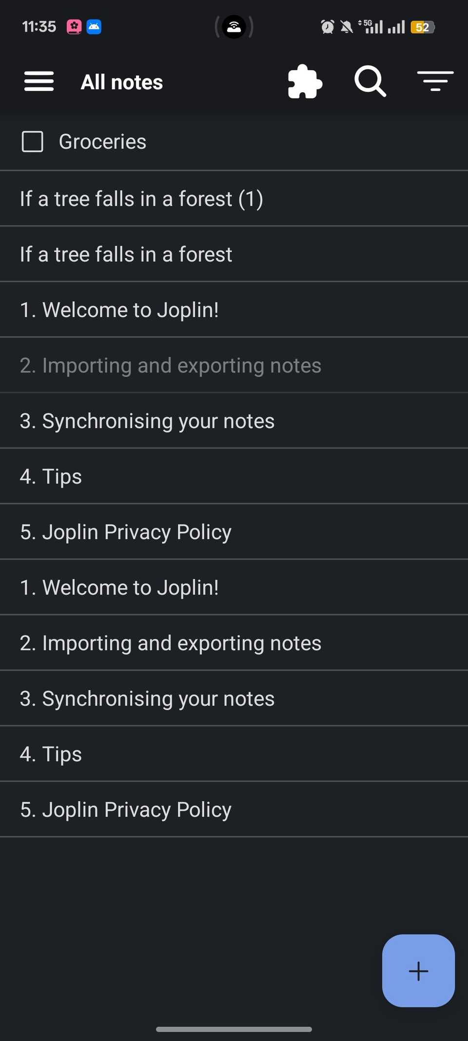 Menu principal no aplicativo Joplin para Android mostrando uma lista de notas com um botão para adicionar uma nova entrada na parte inferior