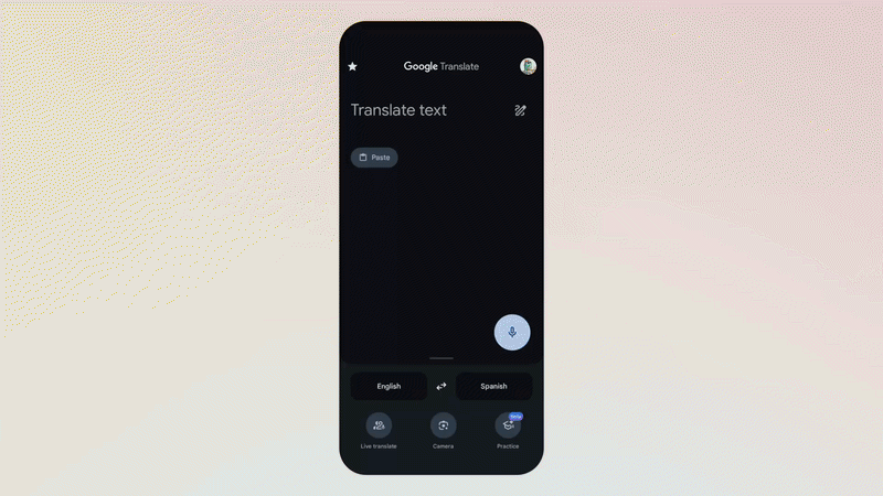 Um GIF destacando o recurso de pronúncia do Google Tradutor.
