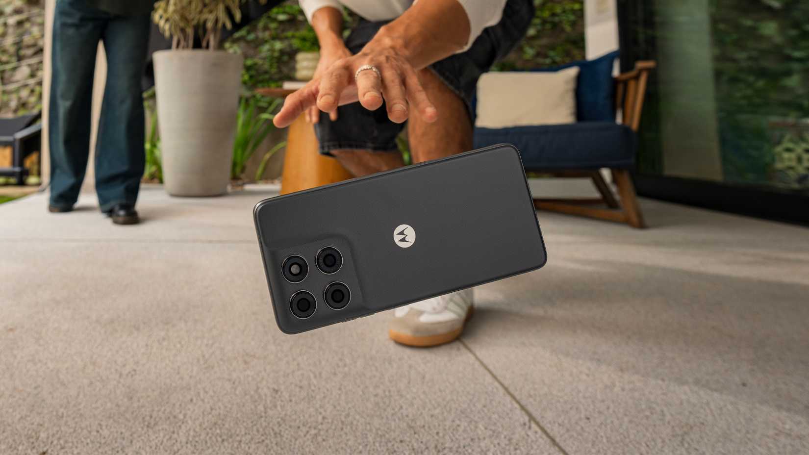 A promotional image of the Motorola G37