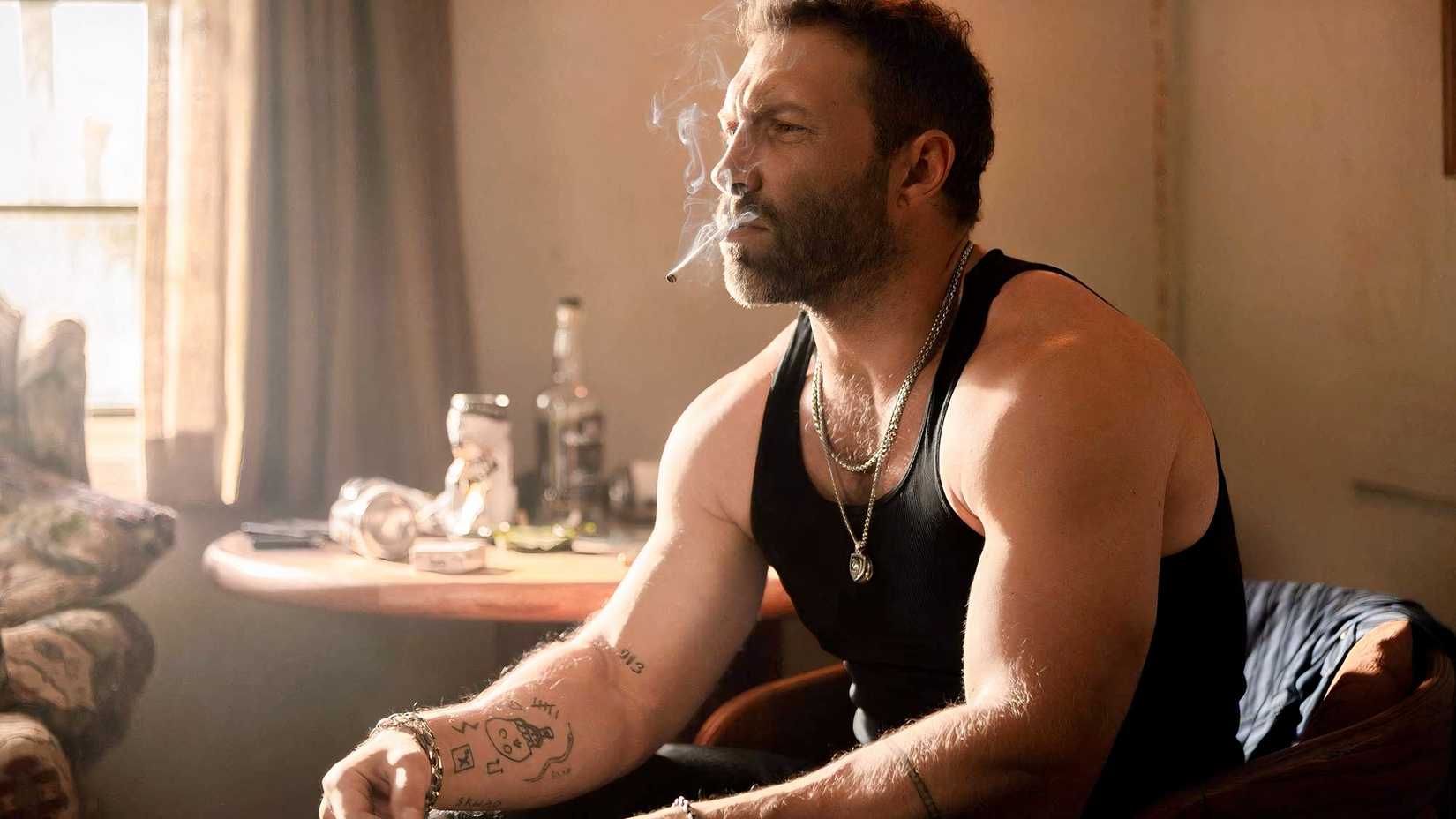 Jai Courtney no Rancho Dutton