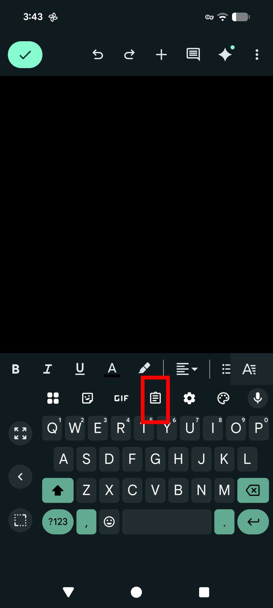 red rectangle outline highlighting the clipboard icon on Gboard 