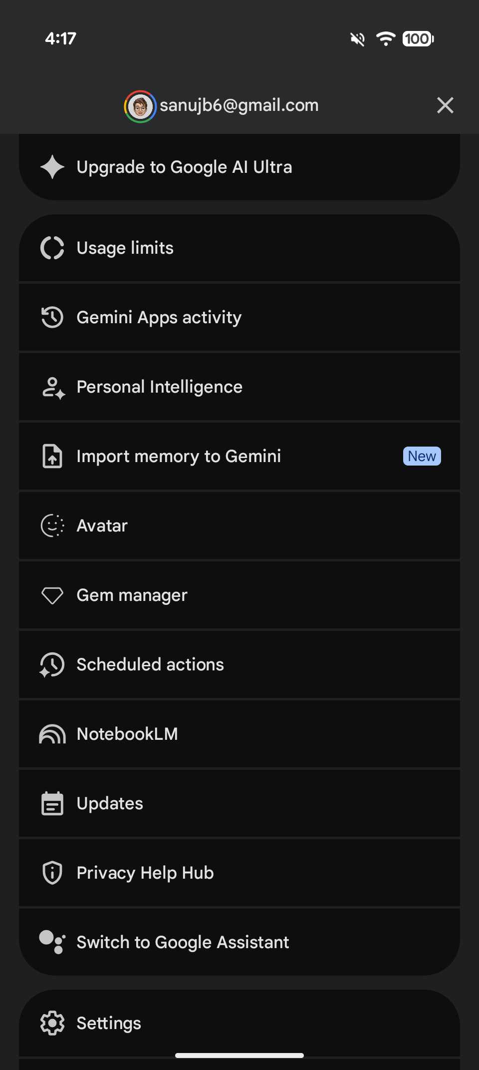 Le opzioni nelle app Gemini includono: Gem Manager; Azioni pianificate; Aggiornamenti; Centro di assistenza sulla privacy; Attività dei Gemelli; e altro ancora.