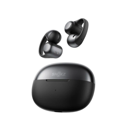 Il modello nero di Shokz OpenDots One su sfondo bianco.