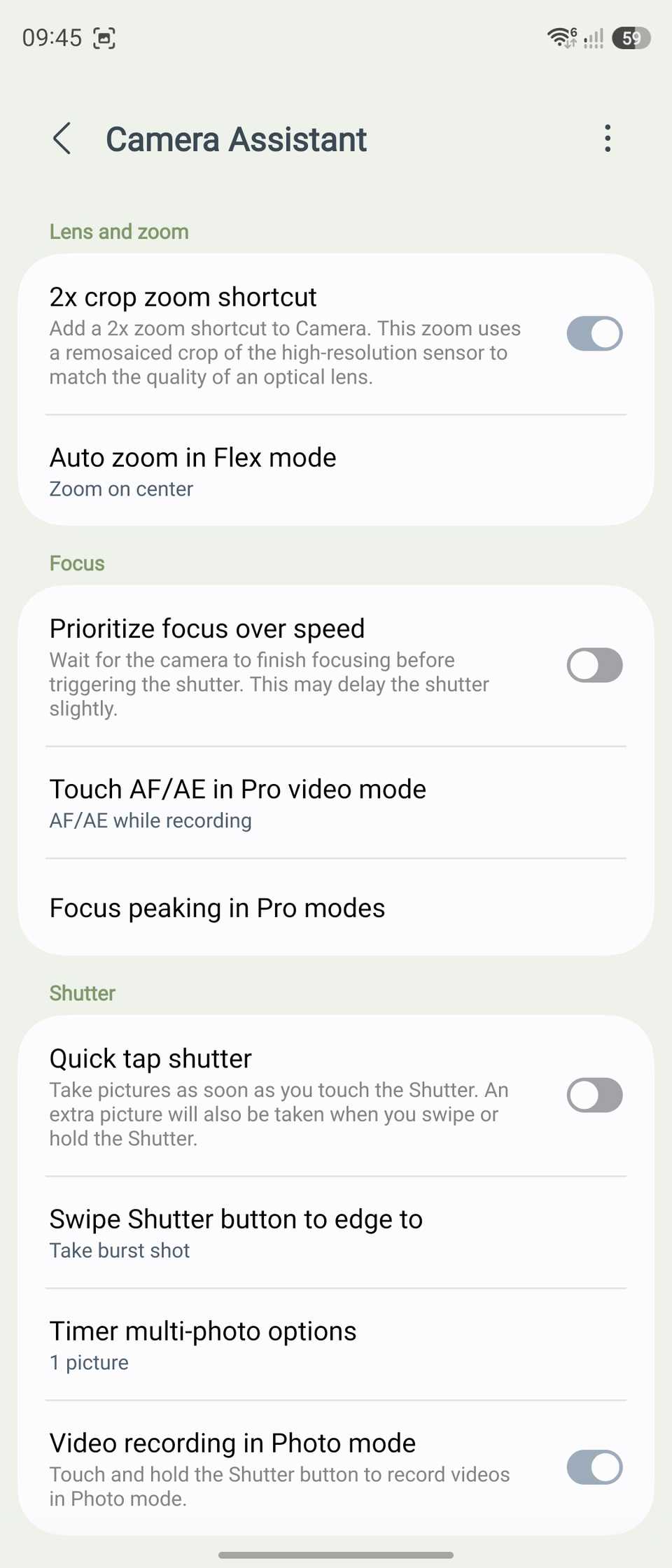 Different settings and tools in Camera Assistant module in Samsung Galaxy camera app