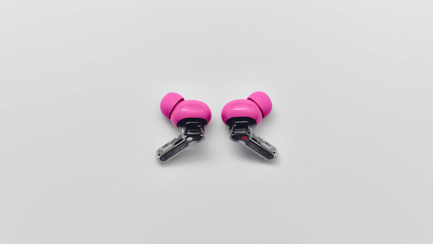 Uma imagem promocional dos fones de ouvido Nothing Ear (3a)