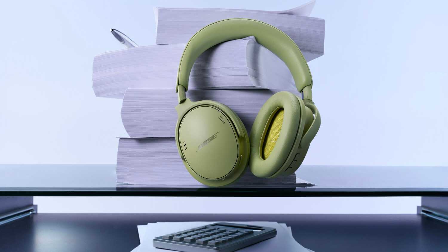 A promotional image of the Bose QuietComfort Headphones (Gen 2)
