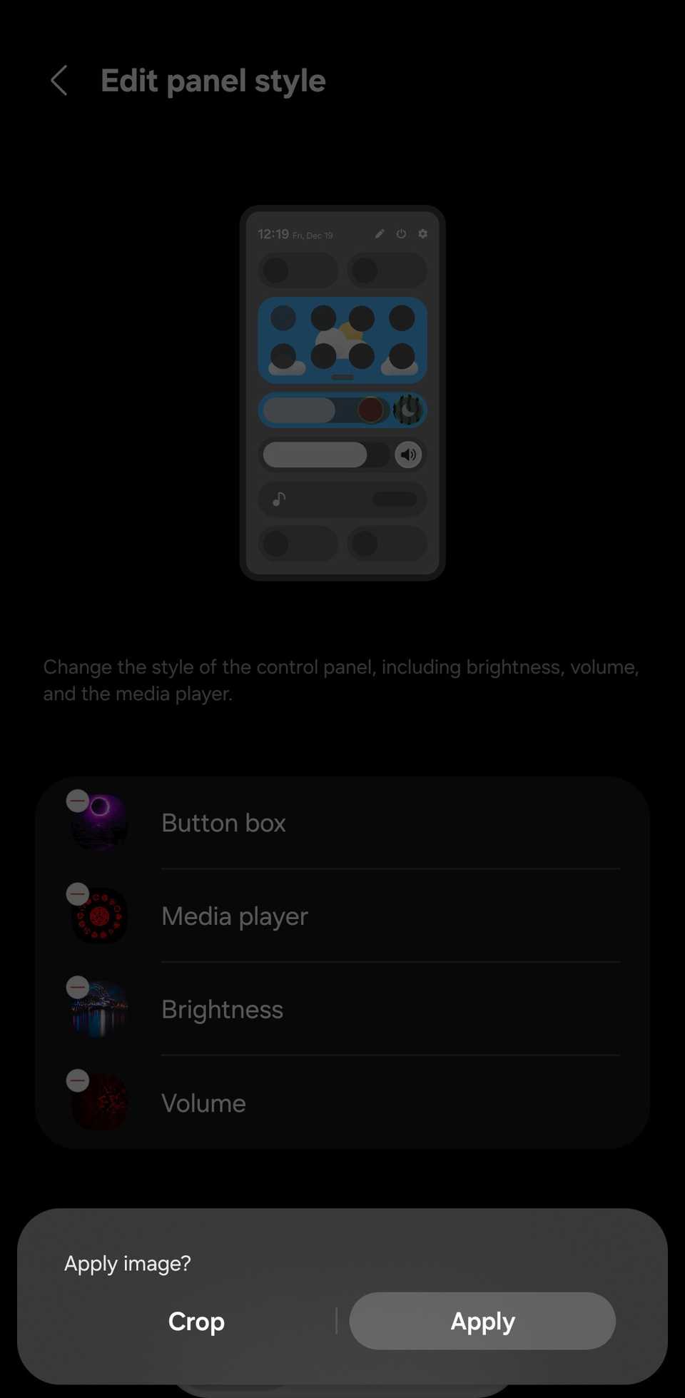 Samsung Good Lock QuickStar panel-style screen showing button box customization with an Apply button at the bottom.
