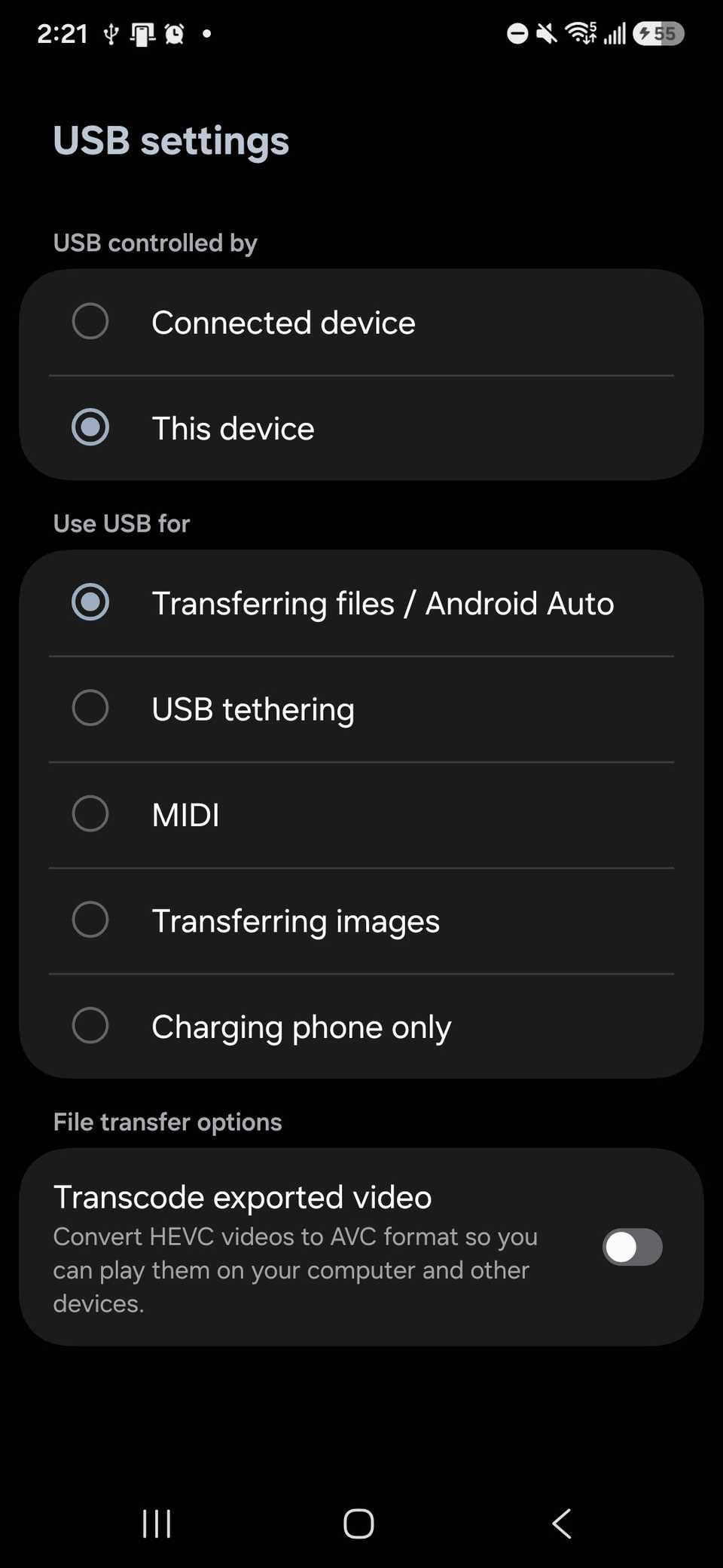 Selected radio button on Transferring files / Android Auto in USB settings on Android phone