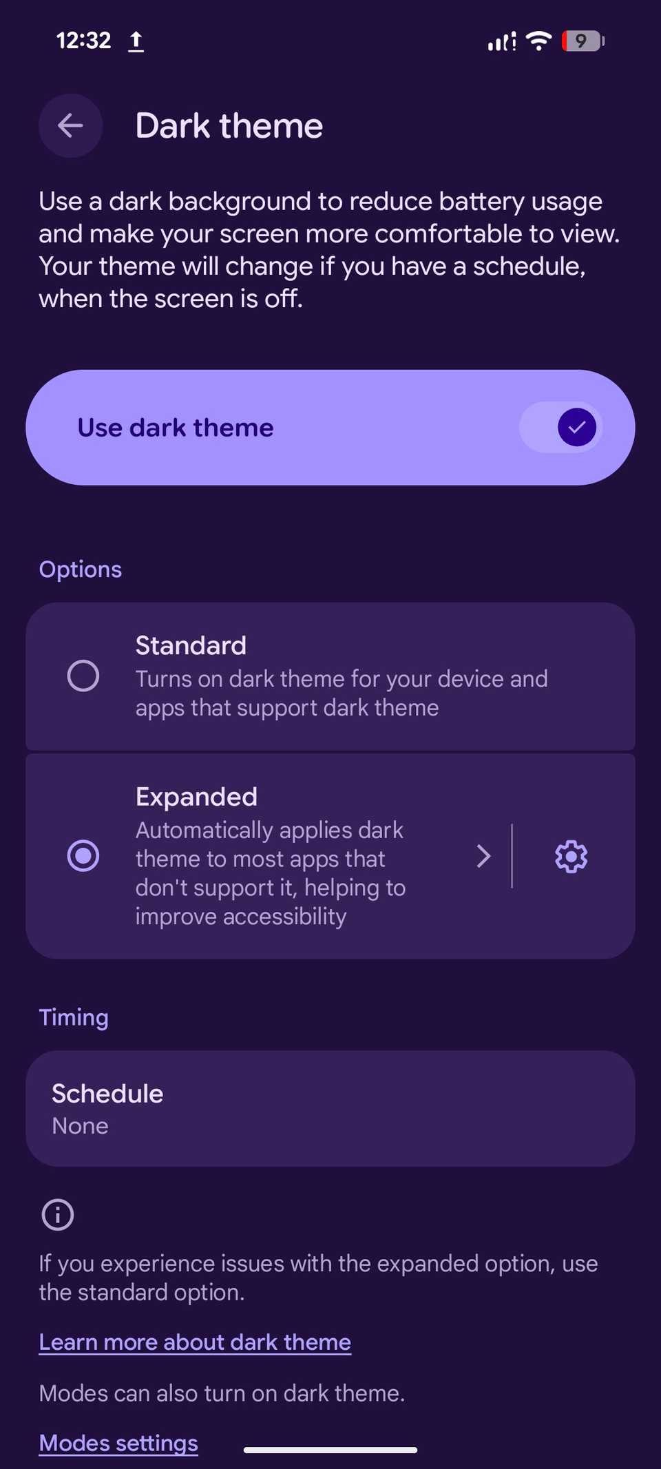 Dark theme settings screen showing toggle options for Standard and Expanded dark mode