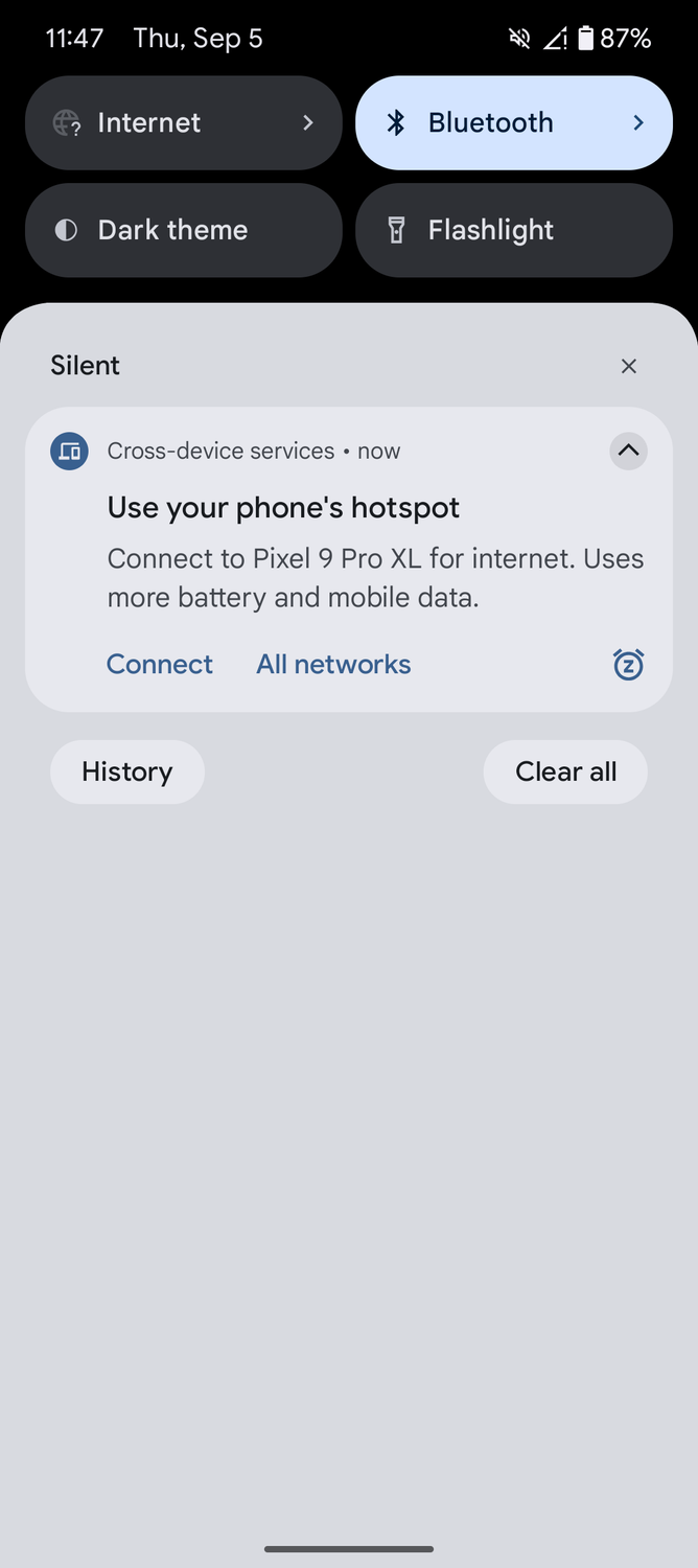 Screenshot showing Cross device services showing pop-up to connect to your phone's hotspot