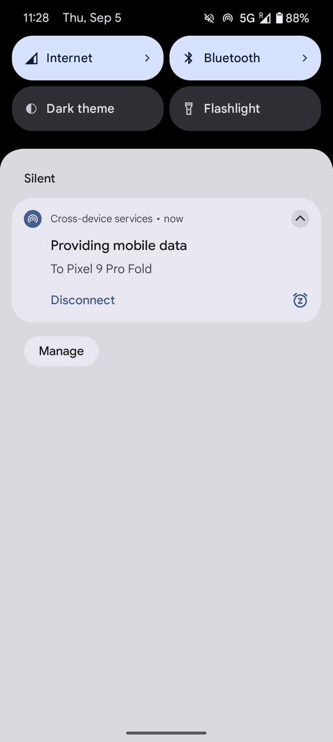Screenshot showing a Google Pixel providing mobile data to Pixel 9 Pro Fold