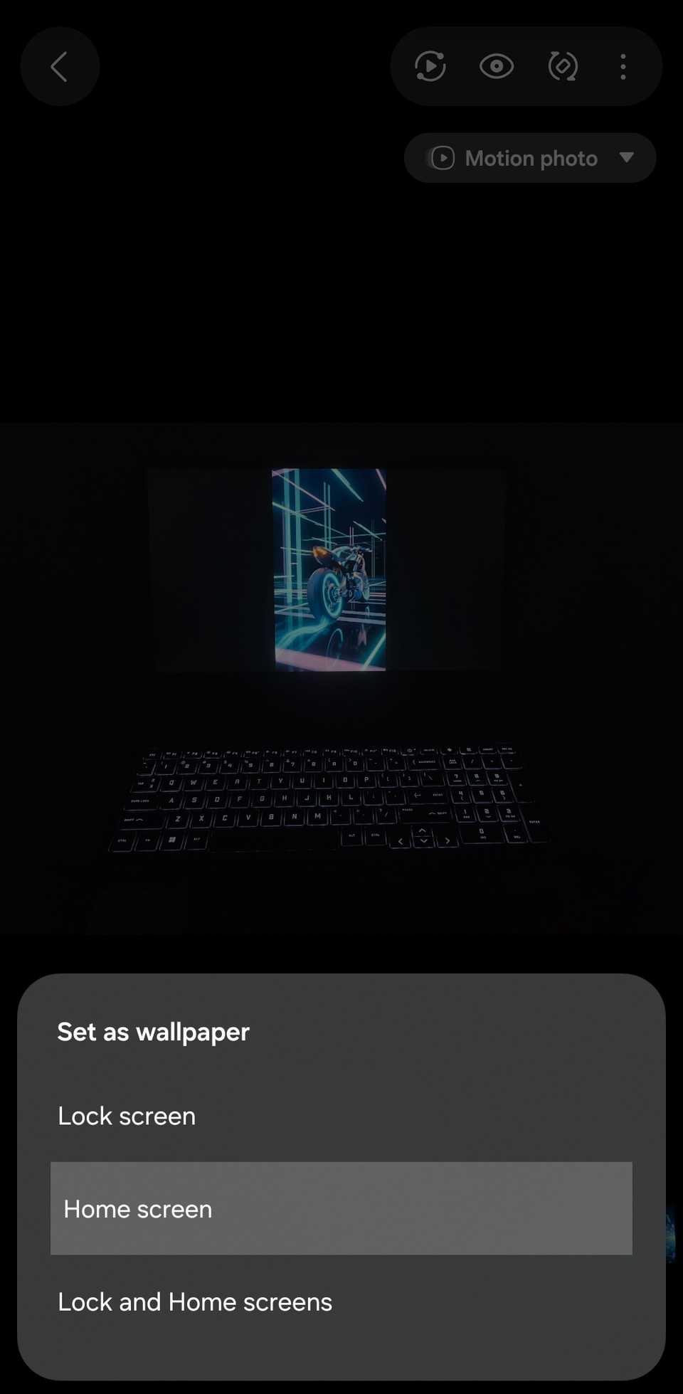 Samsung Gallery showing a motion photo with 'Home screen' highlighted.
