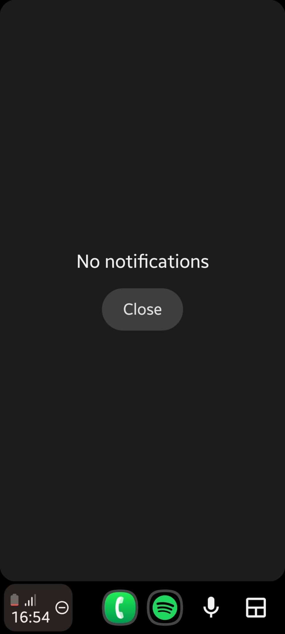 Screenshot che mostra gli elementi di stato di Android Auto