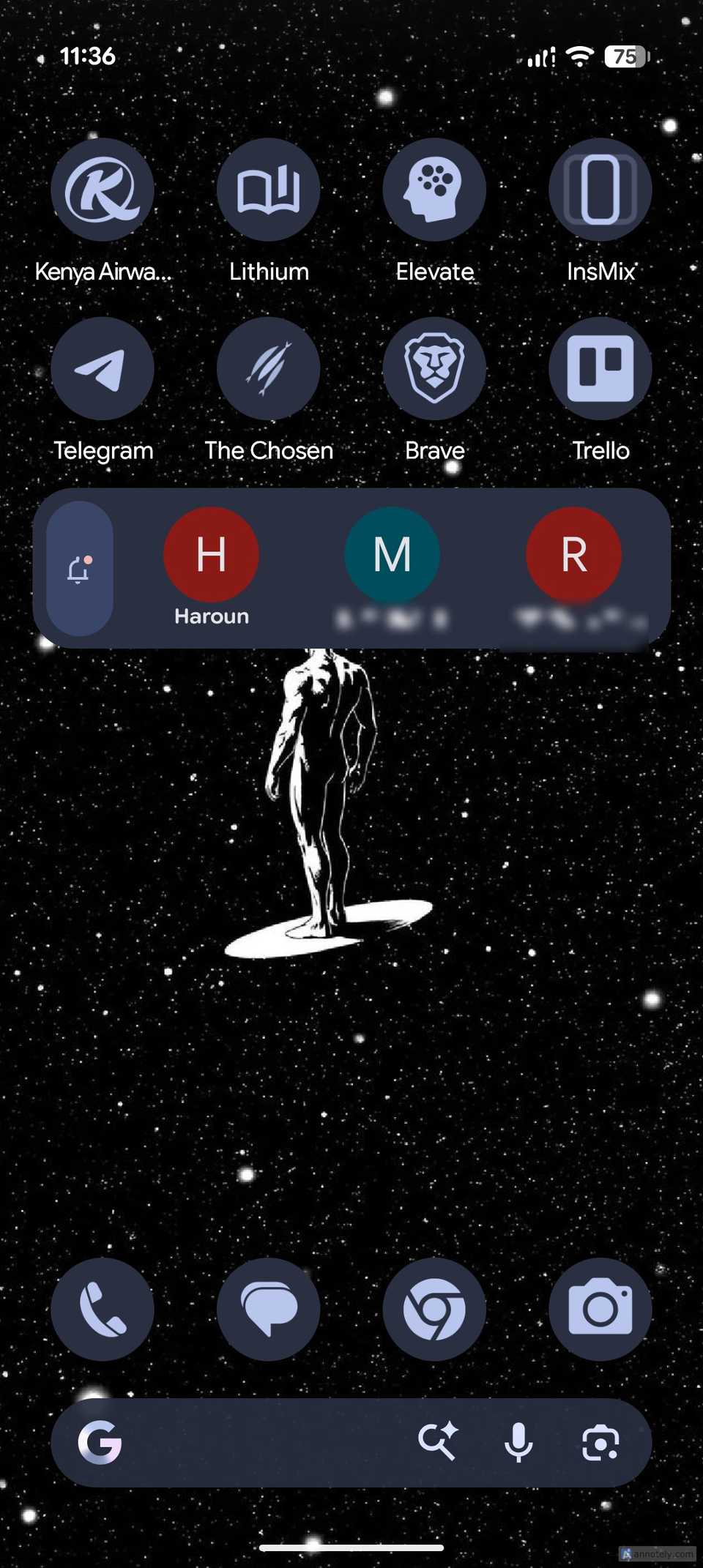 The compact Pixel VIPs widget on a Pixel home screen, showing three VIP contacts.