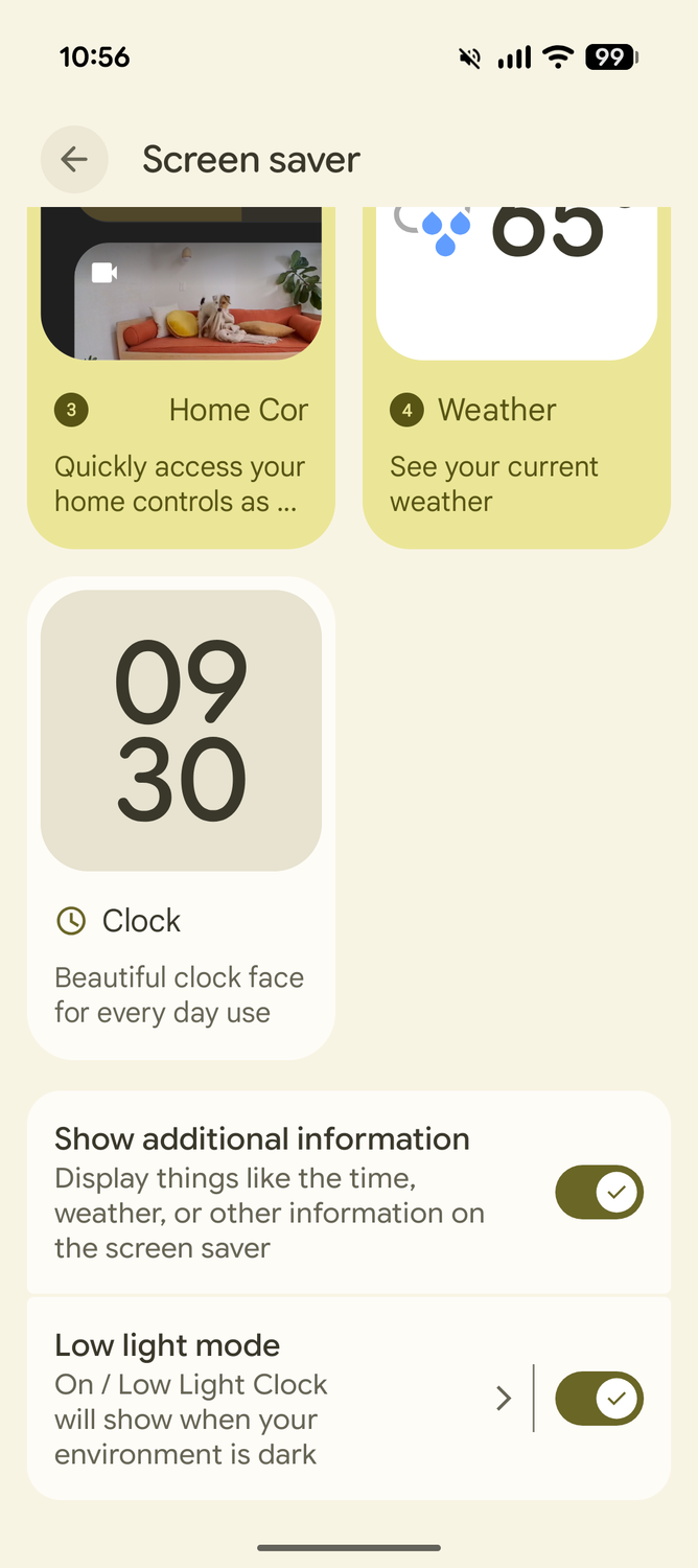 Screenshot of the Google Pixel screen saver settings showing the additional info and low-light mode toggles