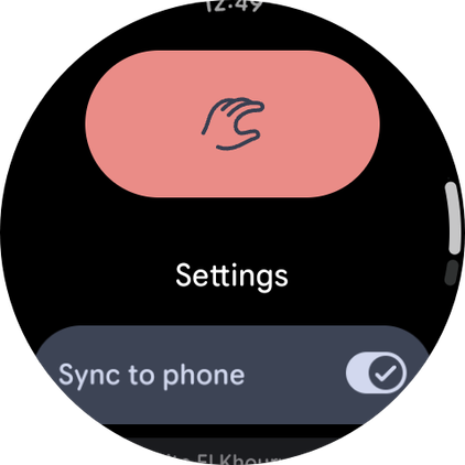 Screenshot of the Google Pixel Watch with the Recorder app showing the available hand gesture