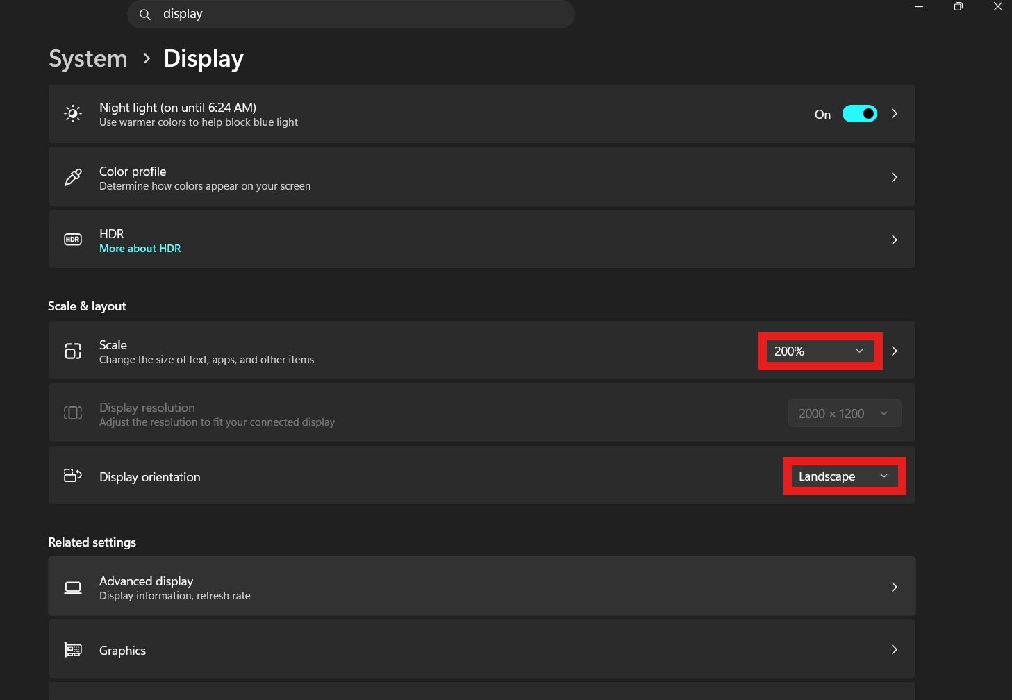 Windows 11 display settings with the tablet screen at 200 percent scale